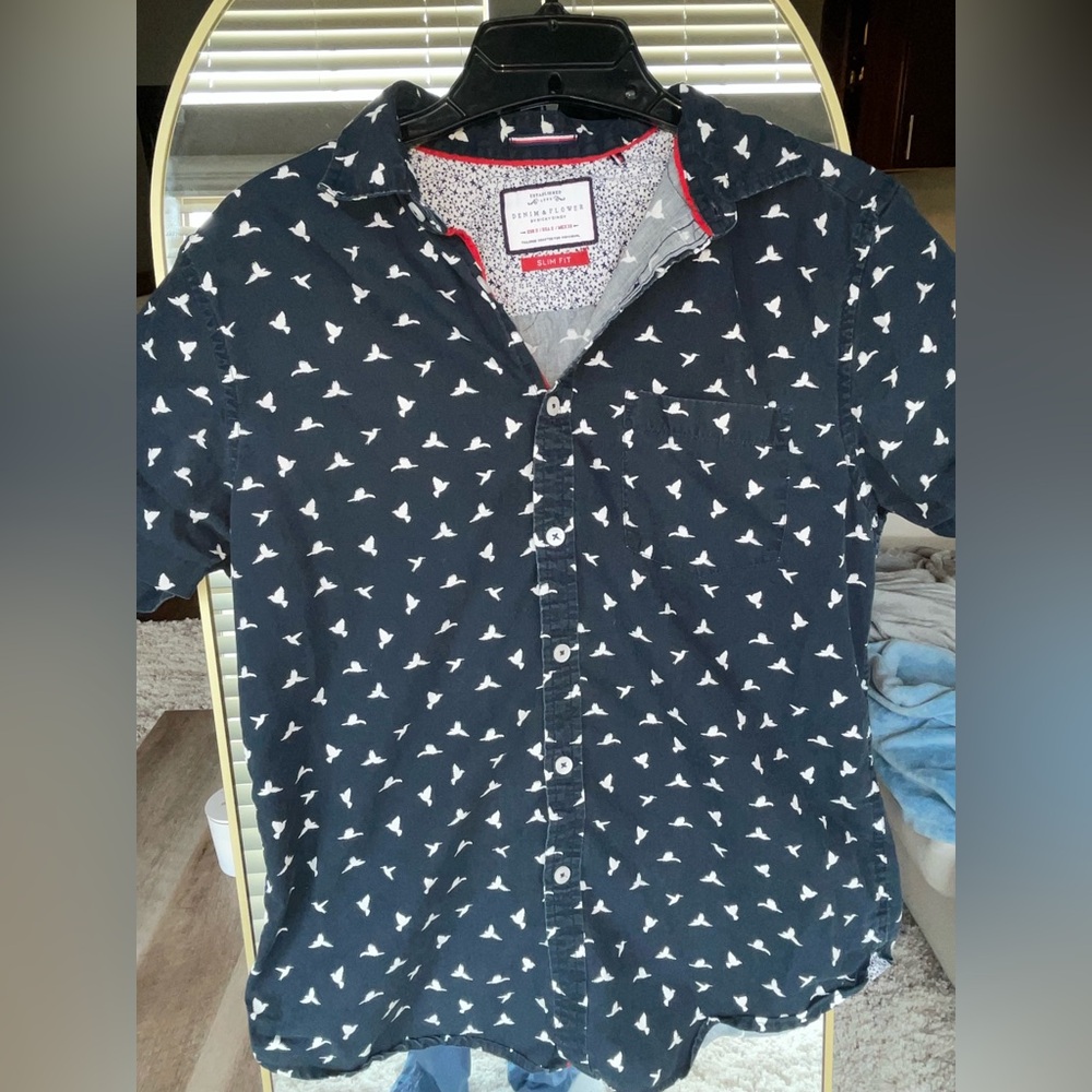 Denim & Flower Navy Short-Sleeve Button-Down with White Bird Print